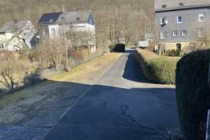 Massives Zweifamilienhaus mit großem Grundstück in ruhiger, zentraler Lage von Struthütten! – Siegen-Wittgenstein (Kreis) – Vorschaubild 3