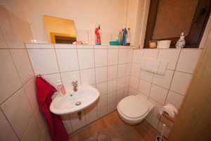 PREIS GESENKT! Großes Zweifamilienhaus mit viel Platz, in einem ruhigen Ortsteil von Bad Rodach! – Coburg (Kreis) – Vorschaubild 16