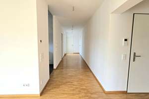 lichtdurchflutete Wohnung mit Einbauküche, Balkon und Dachterrasse im Main-Kinzig-Quartier – 68167 Neckarstadt-Ost/Wohlgelegen, Mannheim – Vorschaubild 9