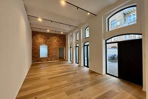 TRAUM LOFT mitten in Nippes - sehr wertige Luxus-Ausstattung - Luxus EBK - 5m Deckenhöhe