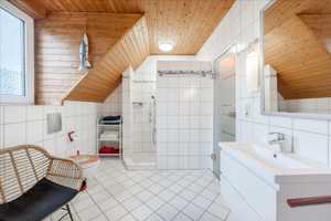 Sonne tanken und Wärme genießen: Einfamilienhaus mit PV-Anlage,  Sauna, Wintergarten, Ofen uvm. – Emsland (Kreis) – Vorschaubild 29