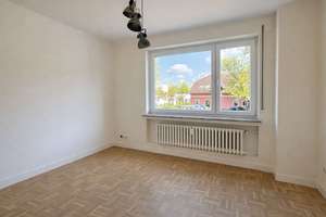 Maisonettewohnung (rd. 230 m²) in Bestlage von Essen - Stadtwald: eigener Garten, Balkon & Kamin – Die vollständige Adresse der Immobilie erhältst du vom Anbieter., 45134 Stadtwald, Essen – Vorschaubild 5