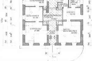 Stadtvilla in Innenstadtlage mit 7 Stellplätzen, Garten, Nebengebäude – Frühlingstraße 5, 83022 Rosenheim – Vorschaubild 13