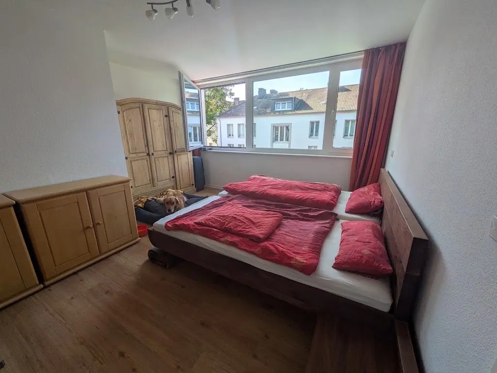 Exklusive 3-Zimmer-Wohnung mit Balkon und Aufzug - Photo 3