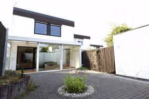 Einziehen und wohlfühlen: Frisch renoviertes Reihenendhaus mit Wintergarten in ruhiger Wohnlage – Holunderweg 7, 53340 Meckenheim – Vorschaubild 2