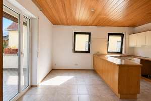 Einfamilienhaus mit Scheune und Potenzial zum Zweifamilienhaus in Karlsruhe Neureut! – Die vollständige Adresse der Immobilie erhältst du vom Anbieter., 76149 Neureut, Karlsruhe – Vorschaubild 5