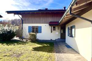 Großzügiges Einfamilienhaus mit Bergpanorama und sonnigem Grundstück – Die vollständige Adresse der Immobilie erhältst du vom Anbieter., 83324 Ruhpolding – Vorschaubild 2