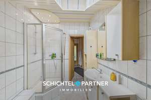 Oslebshausen | Renovierungsbedürftiges Reihenhaus mit Garten- und Hoffläche – Die vollständige Adresse der Immobilie erhältst du vom Anbieter., 28239 Oslebshausen, Bremen – Vorschaubild 12