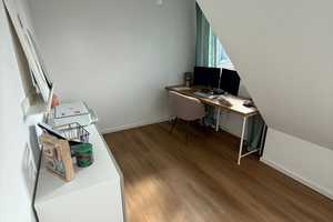 Traumhafte 3 Zimmerwohnung mit wunderschönen offenen Dachstuhl  – Kuehnstraße 168, 22045 Hamburg – Vorschaubild 5