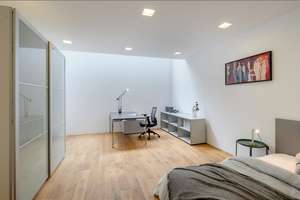 Möbliert: Designhaus mit weitläufigem Garten und viel Privatsphäre – 80997 Allach, München – Vorschaubild 11