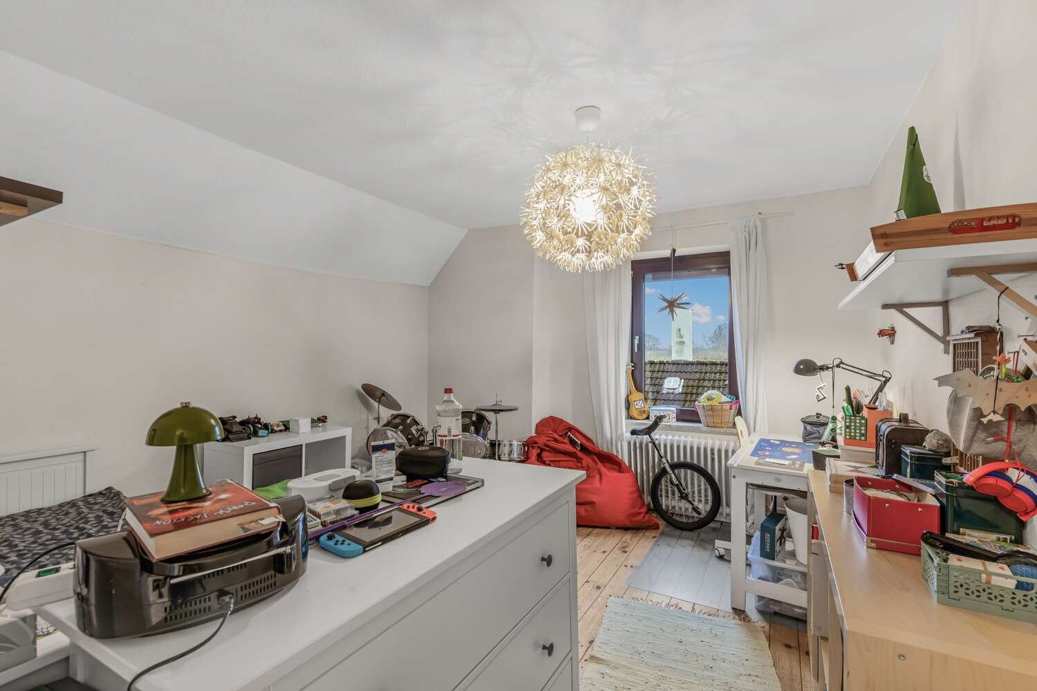 Immobilie in Holzdorf - Charmantes Haus von 1913 mit Potenzial, Altbau mit Charakter in verkehrsgünstiger Lage - Bild 1