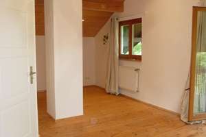Für Naturliebhaber: renoviertes Haus Nähe Chiemsee, fast Alleinlage + Bergblick – Die vollständige Adresse der Immobilie erhältst du vom Anbieter., 83236 Übersee – Vorschaubild 19