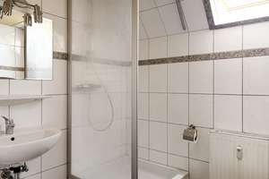 1-2 ZKB im 2-Familienhaus – Dachterrasse, großzügiger Garten, Garage & Stellplatz – Die vollständige Adresse der Immobilie erhältst du vom Anbieter., 68305 Waldhof, Mannheim – Vorschaubild 14
