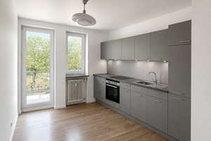 Sanierte Geschoss-Wohnung zu vermieten | 4-Zimmer-Wohnung (102m²)