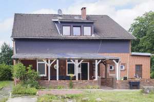 Jetzt zugreifen: Gepflegtes Einfamilienhaus samt Garten in Geestland-Drangstedt – Die vollständige Adresse der Immobilie erhältst du vom Anbieter., 27624 Drangstedt – Vorschaubild 2