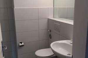 Etagenwohnung mit Saniertem Bad und Balkon – Volmerswerther Str.  76, 40221 Bilk, Düsseldorf – Vorschaubild 12