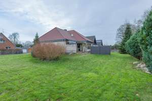 Winkelbungalow mit Ausbaureserve, Keller und Garage in ruhiger, familiengerechter Lage von Hohn – Die vollständige Adresse der Immobilie erhältst du vom Anbieter., 24806 Hohn – Vorschaubild 7