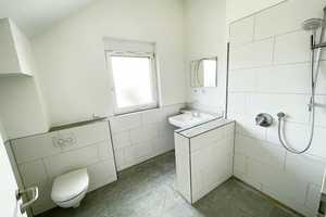 Leerstehendes Mehrfamilienhaus: Modernes Investment – Ludwigsburg (Kreis) – Vorschaubild 10