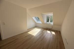 Kernsaniert:  Moderne Dachgeschoss-Wohnung im beliebten Uerdingen. – Die vollständige Adresse der Immobilie erhältst du vom Anbieter., 47829 Uerdingen, Krefeld – Vorschaubild 5