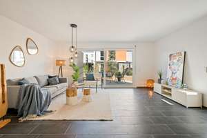 Modernes Reihenhaus im Erstbezug mit Garten und großzügiger Dachterrasse
