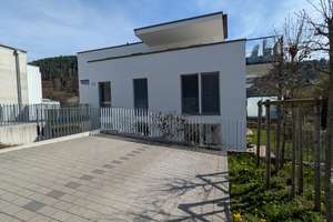 Außergewöhnliche, barrierefreie 4,5-Zimmer-Wohnung mit zwei Balkonen und beeindruckender Aussicht – Die vollständige Adresse der Immobilie erhältst du vom Anbieter., 75365 Calw – Vorschaubild 15