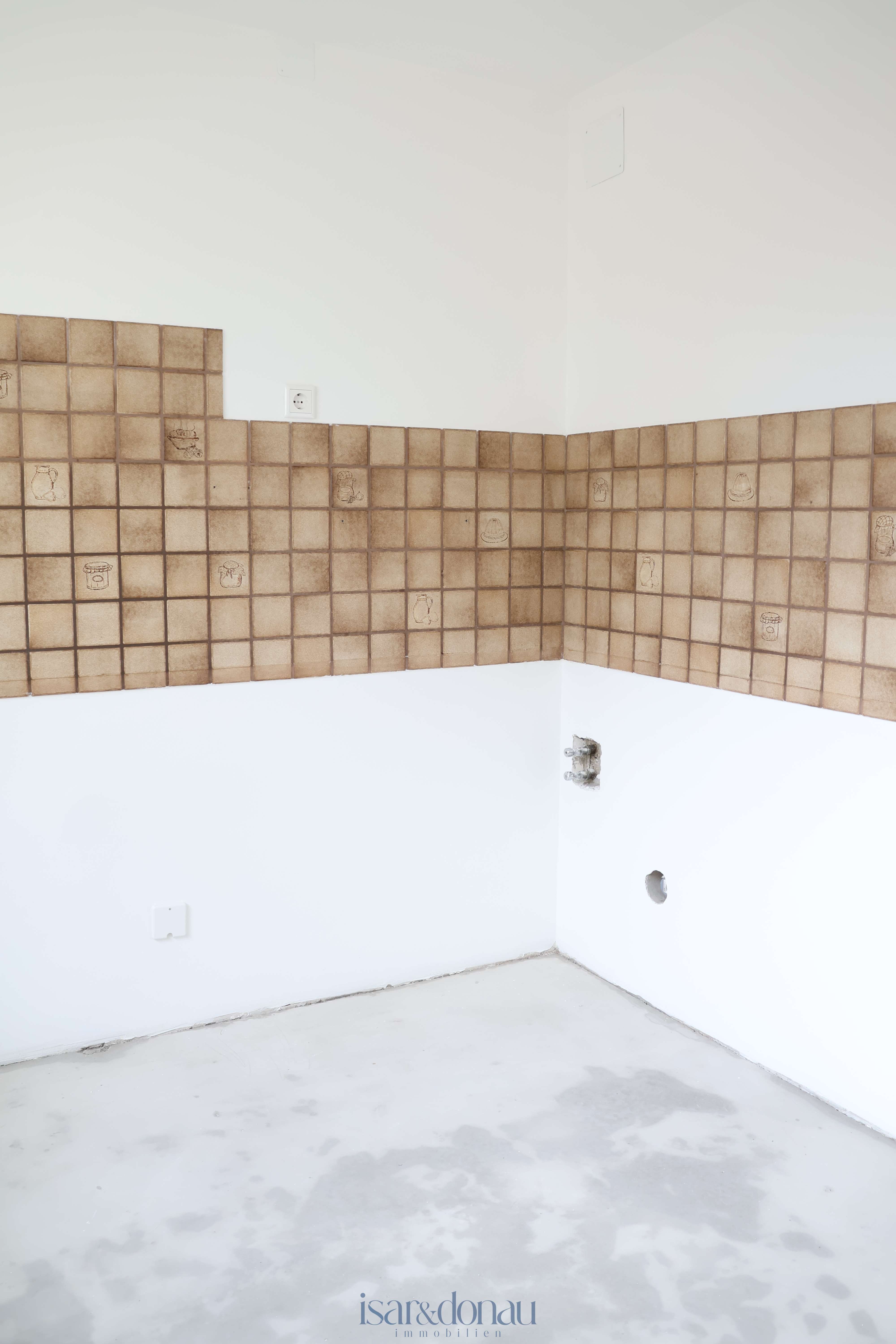 Immobilie in Unterhaching - Gepflegte 3-Zimmer-Wohnung mit Westausrichtung – teils renoviert und bereit für neue Ideen - Bild 1