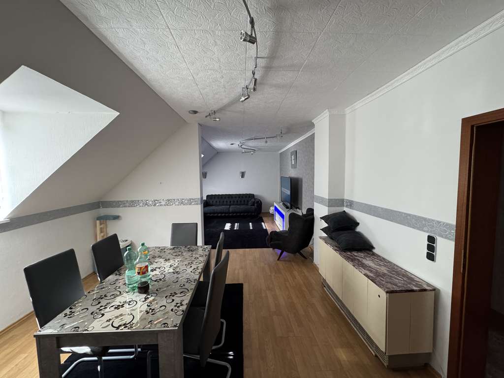 Immobilie in Mülheim an der Ruhr - Gepflegtes 3-Familien-/ Mehrfamilienhaus in Mülheim/ Nähe Oppspring u. Witthaus Busch - Bild 3