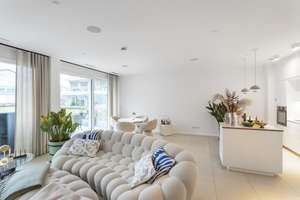 Luxus mit Seeblick – Barrierefreie Designerwohnung mit Terrasse, Spa & optionalem Bootsliegeplatz – Die vollständige Adresse der Immobilie erhältst du vom Anbieter., 14476 Neu Fahrland, Potsdam – Vorschaubild 9