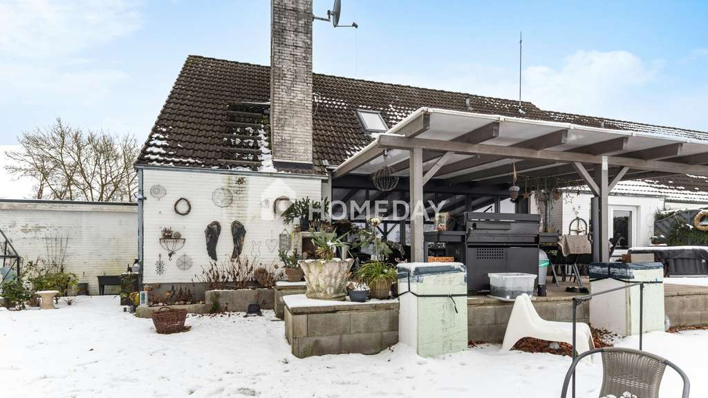 Immobilie in Worpswede - Großzügige Doppelhaushälfte mit Einliegerwohnung, Vollkeller und schönem Garten in ruhiger Feldlage - Bild 3