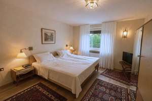 Zweifamilienhaus mit vier Garagen auf 1.171 m² – beide Wohnungen bezugsfrei – 38226 Lebenstedt, Salzgitter – Vorschaubild 9