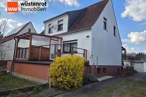 Attraktives Wohnhaus mit gepflegtem Garten in Mücka – Die vollständige Adresse der Immobilie erhältst du vom Anbieter., 2906 Mücka – Vorschaubild 1