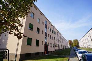 Zuverlässig vermietete 2-Zimmerwohnung in Lößnig in Nähe zum Silbersee – Die vollständige Adresse der Immobilie erhältst du vom Anbieter., 4279 Lößnig, Leipzig – Vorschaubild 2