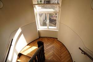 Property thumbnail 6