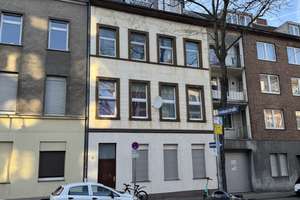 saniertes Mehrfamilienhaus in zentraler Lage