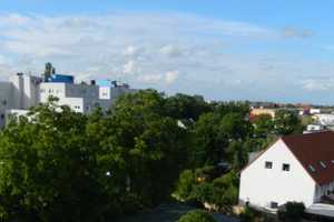 DOMblick vom großen Balkon-Einbauküche-Fußbodenheizung – St.-Michael-Strasse 27, 39112 Magdeburg – Vorschaubild 9
