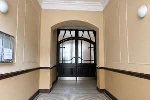 Friedenau: Bezugsfreie, wunderschöne ca. 152 m² Altbau-Wohnung mit Balkon + 75 m² vermieteter Anteil – Die vollständige Adresse der Immobilie erhältst du vom Anbieter., 12159 Friedenau, Berlin – Vorschaubild 18