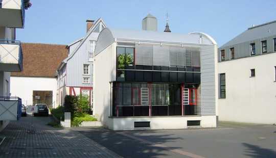 Bild von Attraktives Wohn-/Bürohaus im Herzen von Schwalbach