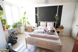 Helle 2-Zimmer-Wohnung mit Balkon in ruhiger Sackgassenlage in Stuttgart-West! – 70193 Vogelsang, Stuttgart – Vorschaubild 2