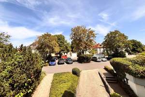 Sehr ruhig gelegene, freie 2 ½-Zimmer-Wohnung mit Westterrasse, Garten, Ostbalkon und TG-Stellplatz! – Die vollständige Adresse der Immobilie erhältst du vom Anbieter., 70567 Möhringen-Nord, Stuttgart – Vorschaubild 4
