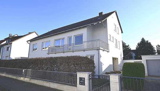 Bild von *** Top gepflegtes 3-Familienhaus mit herrlichem Grundstück in reizvoller Nähe zum Bürgerpark! ***