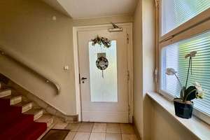 EXCLUSIVE LISTING: STYLISH, WELL-MAINTAINED 4-ROOM APARTMENT IN DAHLEM! – Die vollständige Adresse der Immobilie erhältst du vom Anbieter., 14195 Dahlem, Berlin – Vorschaubild 12