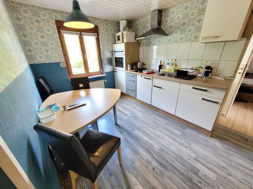 Immobilie in Netphen - Platz für die ganze Familie mit 2 Wohneinheiten auf über 200qm Wohnfläche  in Netphen! - Bild 0