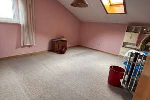 Bieterverfahren: Großzügiges 2-Familienhaus mit DG und Garage, 577 m² Grund in Neu-Ulm Offenhausen – Die vollständige Adresse der Immobilie erhältst du vom Anbieter., 89231 Neu-Ulm – Vorschaubild 42