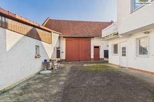 Ein- bis Zweifamilienhaus mit Scheune & Bauplatz – großes Grundstück & Potenzial – Die vollständige Adresse der Immobilie erhältst du vom Anbieter., 61138 Niederdorfelden – Vorschaubild 8