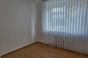 Sehr schöne 3 -Zimmer-Wohnung mit Loggia in Krefelder Innenstadt – Die vollständige Adresse der Immobilie erhältst du vom Anbieter., 47798 Stadtmitte, Krefeld – Vorschaubild 5