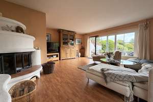  Einfamilienhaus mit Pool, Photovoltaik und gehobener Ausstattung  – Die vollständige Adresse der Immobilie erhältst du vom Anbieter., 42651 Solingen-Mitte, Solingen – Vorschaubild 3