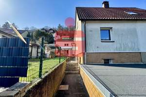 Charmante Doppelhaushälfte mit Anbau, viel Platz & großem Grundstück in Neustadt an der Weinstraße – Die vollständige Adresse der Immobilie erhältst du vom Anbieter., 67434 Kernstadt, Neustadt an der Weinstraße – Vorschaubild 1