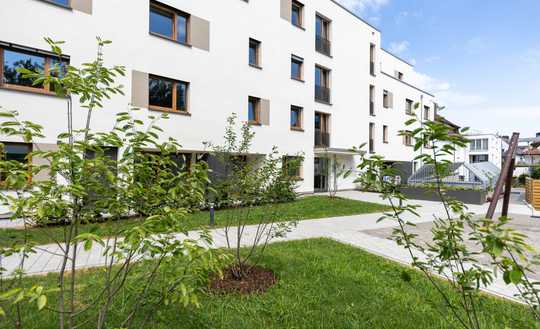 Mein Zuhause mit Terrasse im Grünen