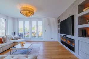 PROVISIONSFREI Exklusives Penthouse-Maisonette in München-Bogenhausen mit Dachterrasse