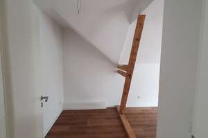 Moderne und großzügige Maisonette-Wohnung mit 4 Zimmern in zentraler Lage **Solingen Gräfrath** – In der Freiheit 10, 42653 Gräfrath, Solingen – Vorschaubild 10